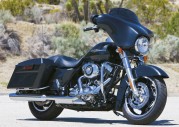 Harley-Davidson FLHX Street Gilde